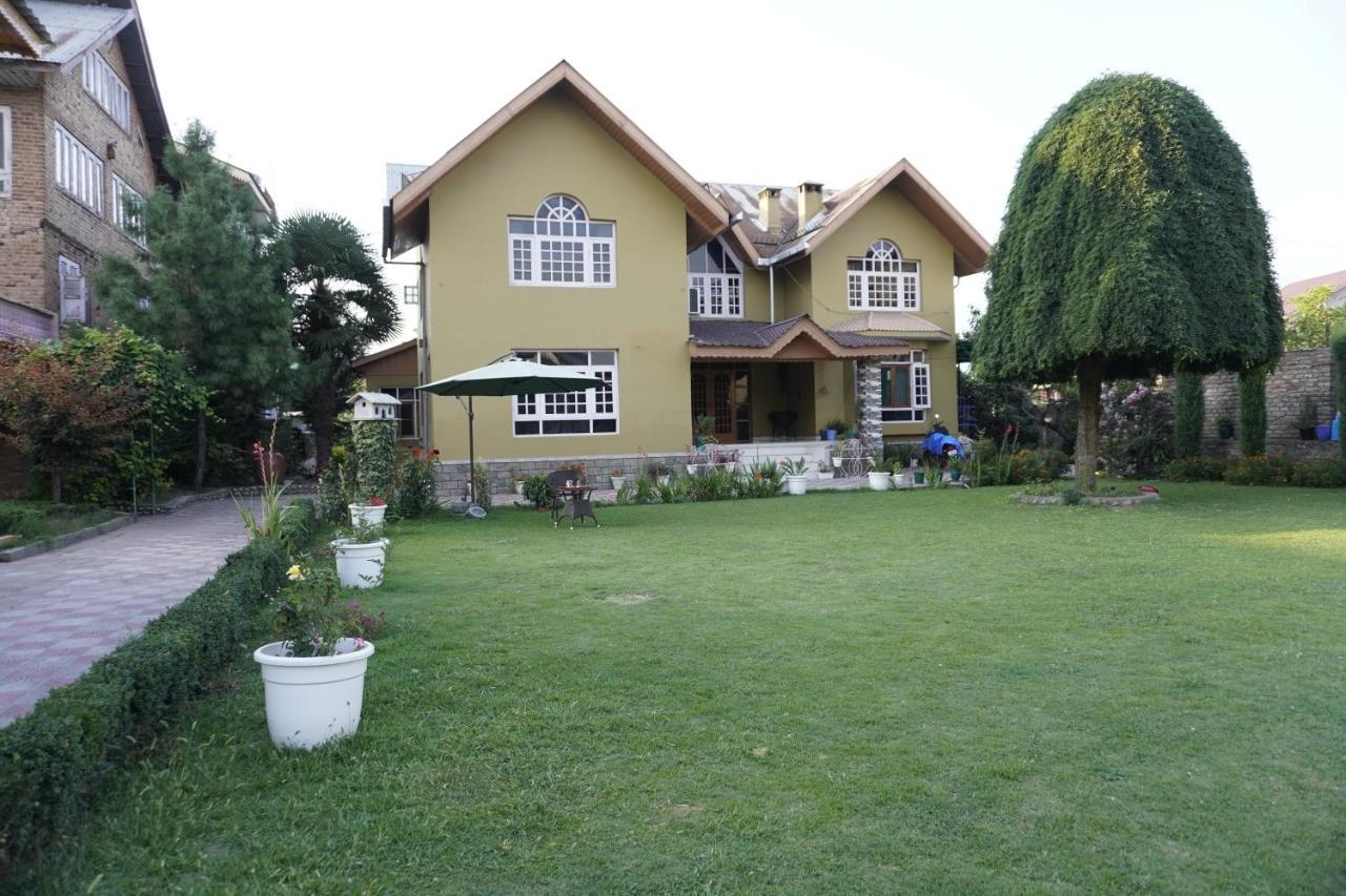 Srīnagar Farsal Villa מראה חיצוני תמונה