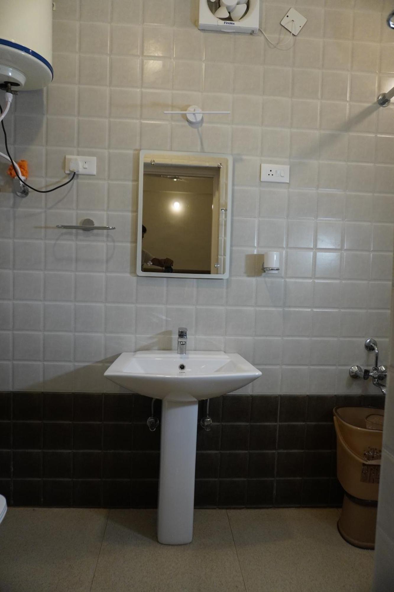 Srīnagar Farsal Villa מראה חיצוני תמונה
