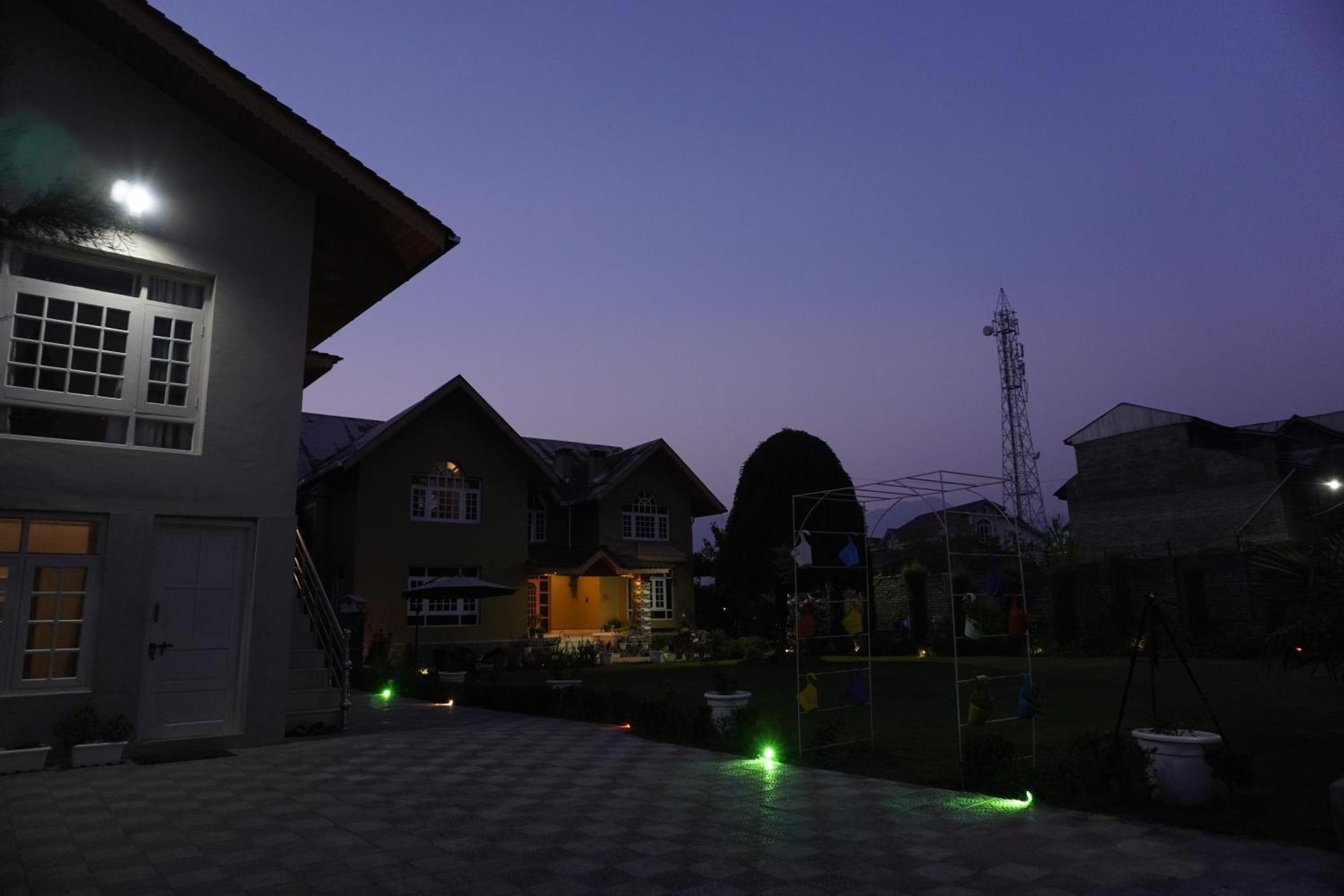 Srīnagar Farsal Villa מראה חיצוני תמונה