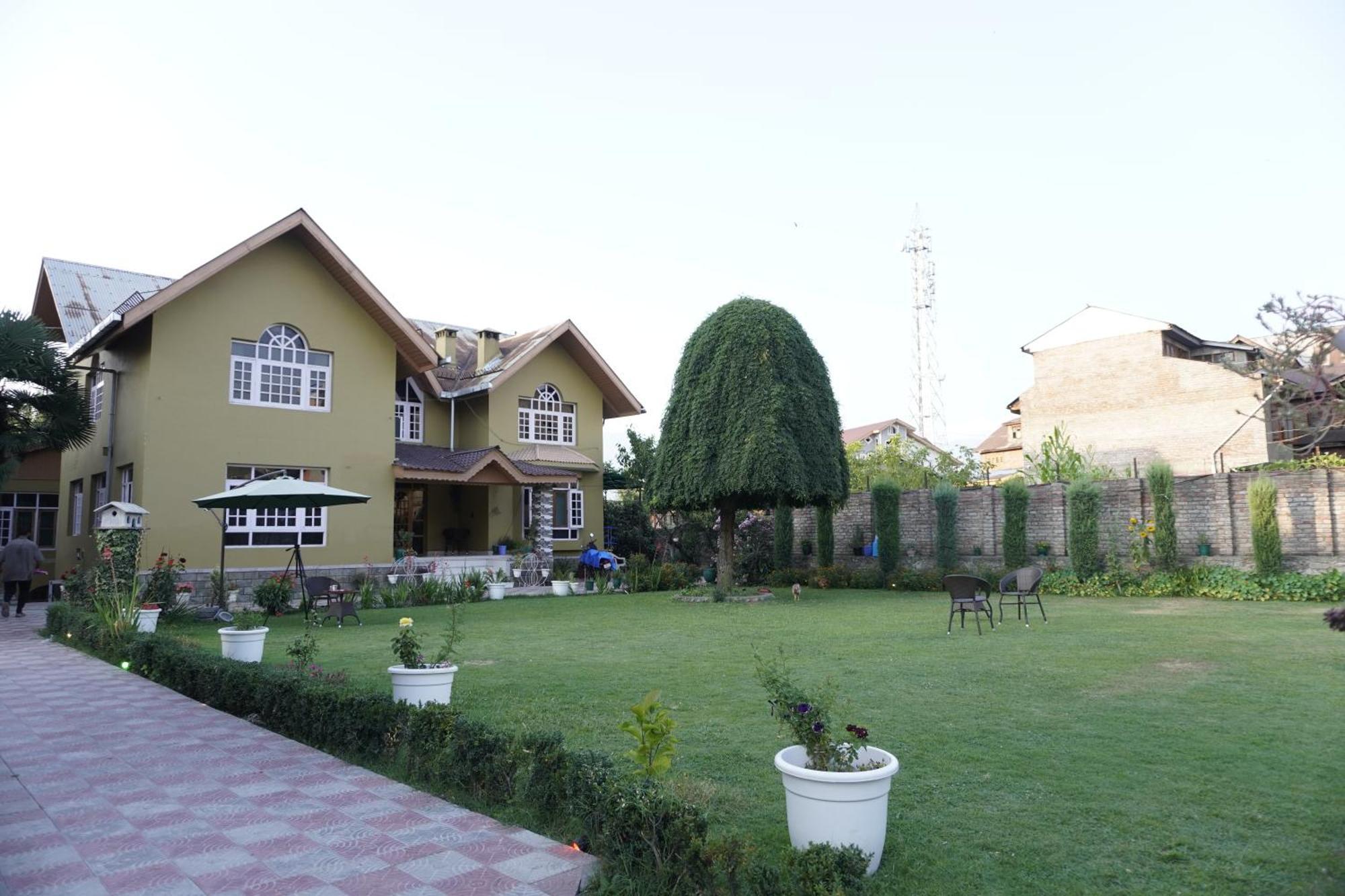Srīnagar Farsal Villa מראה חיצוני תמונה